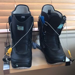 Burton snowboard boots